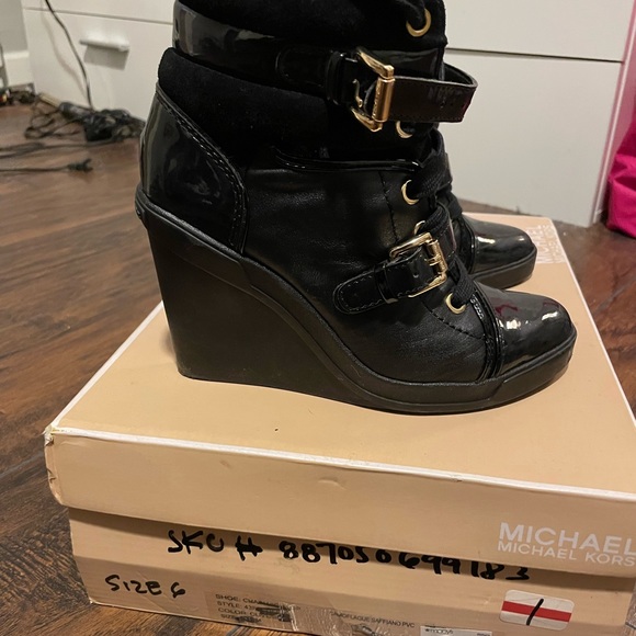 Michael Kors Wedged sneaker - Picture 4 of 5